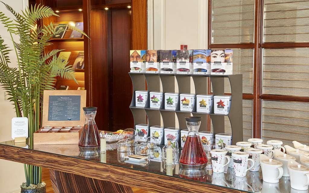Nh Collection A Coruna Finisterre Restaurant photo Tea at the Taj Mahal Palace, Mumbai