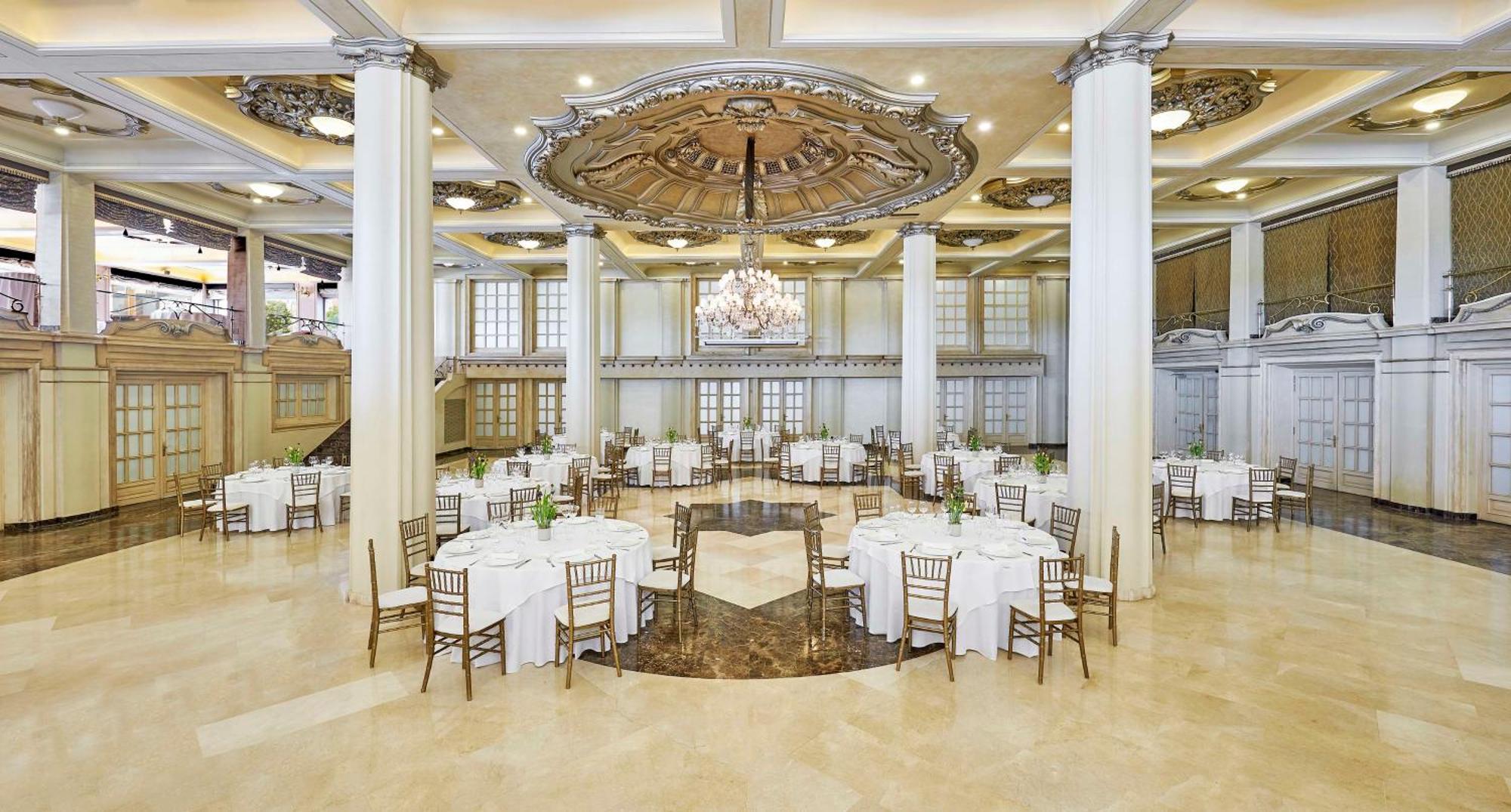 Nh Collection A Coruna Finisterre Extérieur photo The Crystal Ballroom